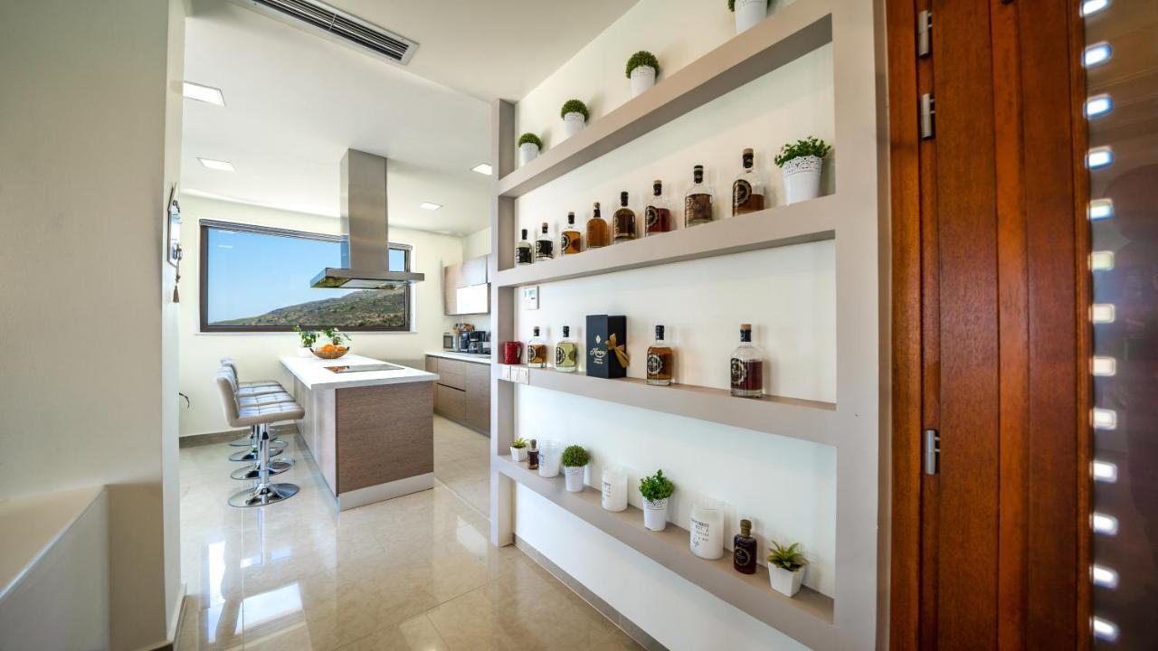 Villa Kedria With A Panoramic Ocean View Tsikalaria  Exterior photo